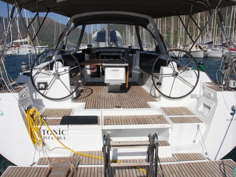 Book yachts online - sailboat - Oceanis 45 - Tonic - rent