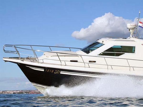 Book yachts online - motorboat - Vektor 950 - NIKO - rent