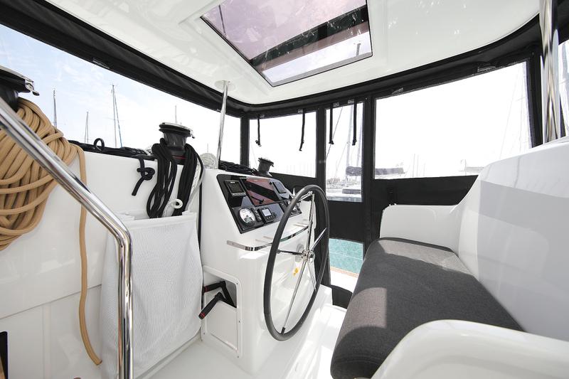 Book yachts online - catamaran - Lagoon 450 S - ADRIATIC QUEEN - rent