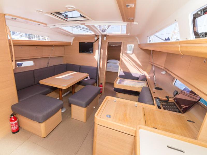 Book yachts online - sailboat - Dufour 412 GL - FAMILY OFFICE - rent
