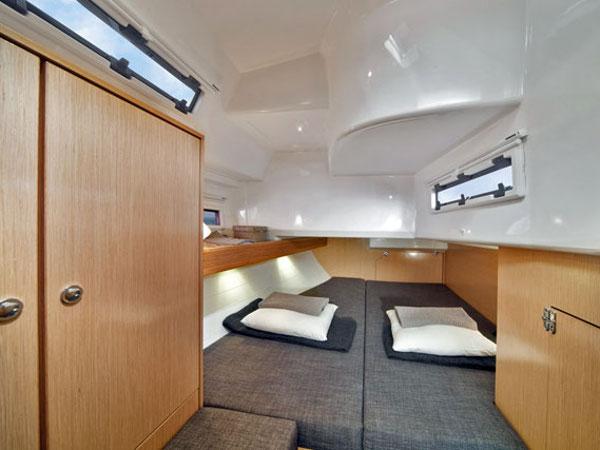 Book yachts online - sailboat - Bavaria Cruiser 40S - SILVER ARROW - rent