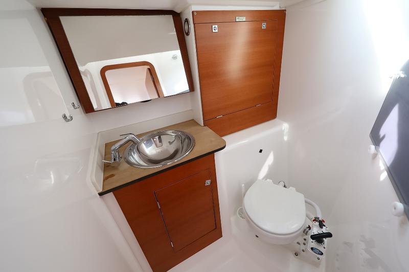 Book yachts online - sailboat - Dufour 350 Grand Large - FENIKS - rent