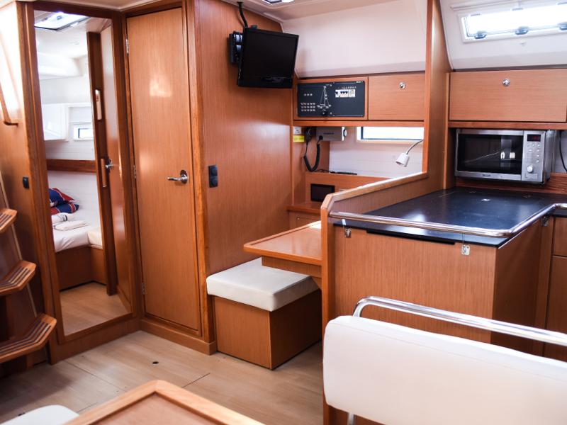 Book yachts online - sailboat - Bavaria Cruiser 50 - SIEGAL - rent