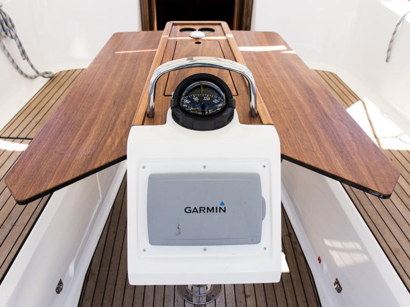 Book yachts online - sailboat - Bavaria 41 Cruiser - STAR LILLI - rent