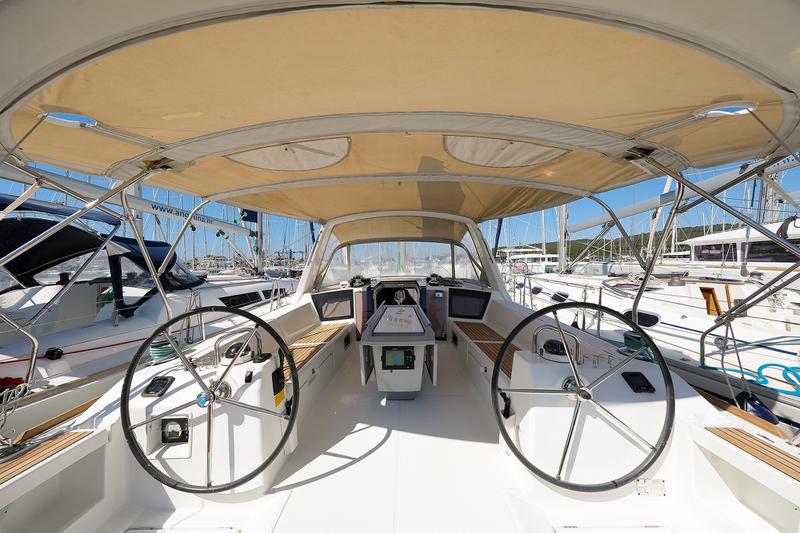 Book yachts online - sailboat - Oceanis 41 - ZYNTHA - rent
