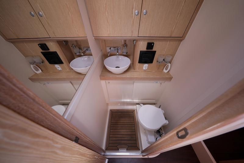 Book yachts online - sailboat - Hanse 575 - VIDAR - rent
