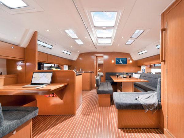 Book yachts online - sailboat - Bavaria Cruiser 50 - Fija - rent