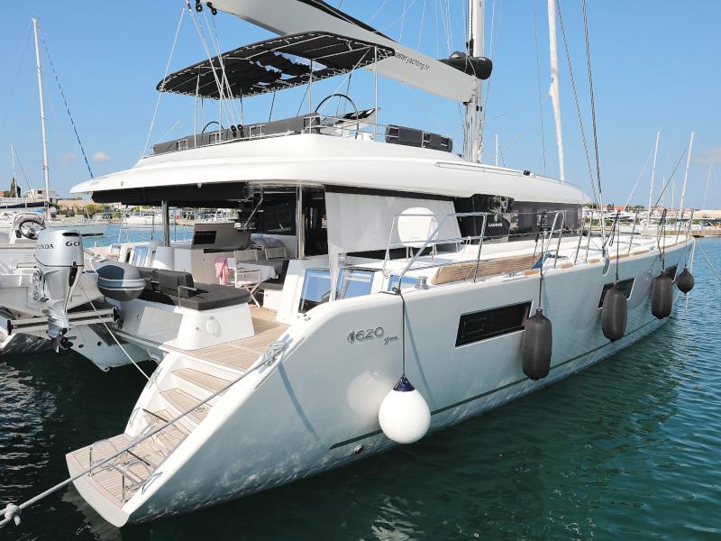 Book yachts online - catamaran - Lagoon 620 - MASTERDREAM  - rent