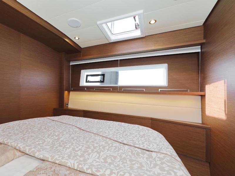 Book yachts online - catamaran - Lagoon 620 - MASTERDREAM  - rent