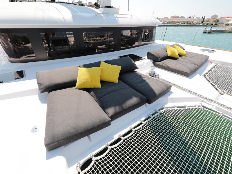 Book yachts online - catamaran - Lagoon 620 - MASTERDREAM  - rent