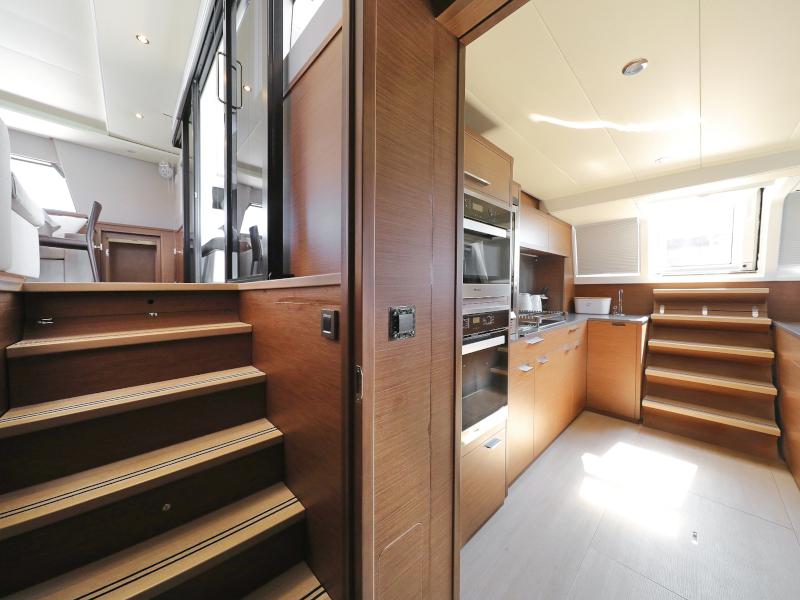 Book yachts online - catamaran - Lagoon 620 - MASTERDREAM  - rent