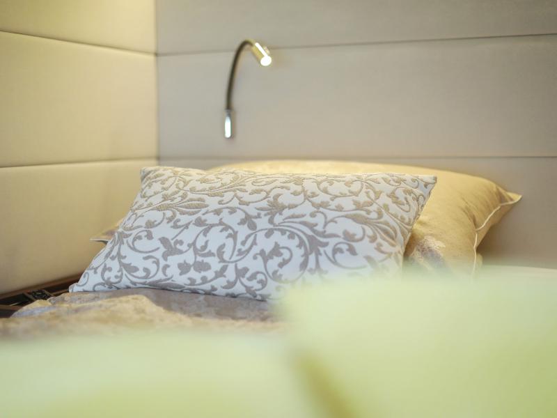 Book yachts online - catamaran - Lagoon 620 - MASTERDREAM  - rent