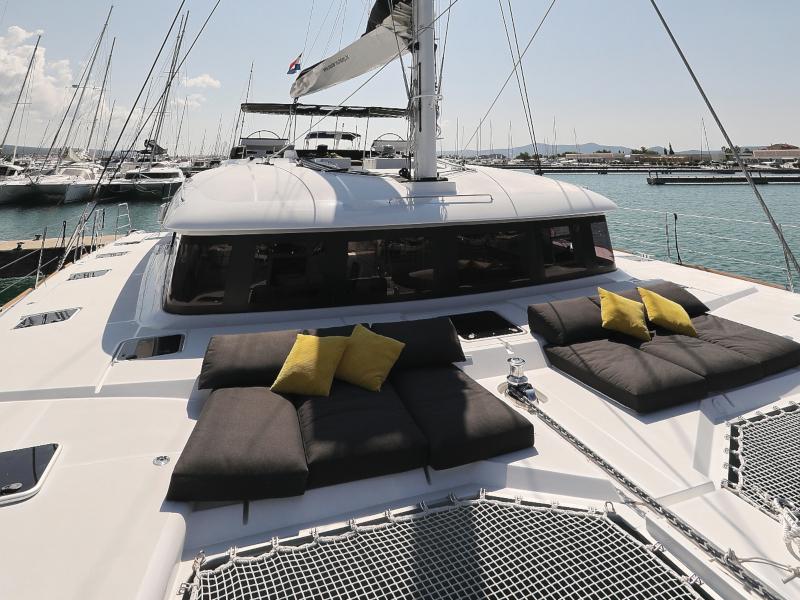 Book yachts online - catamaran - Lagoon 620 - MASTERDREAM  - rent