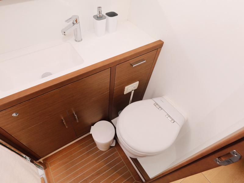 Book yachts online - catamaran - Lagoon 620 - MASTERDREAM  - rent