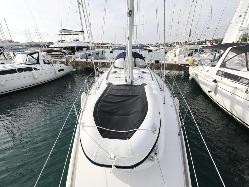 Book yachts online - sailboat - Sun Odyssey 45 - Lejla  - rent