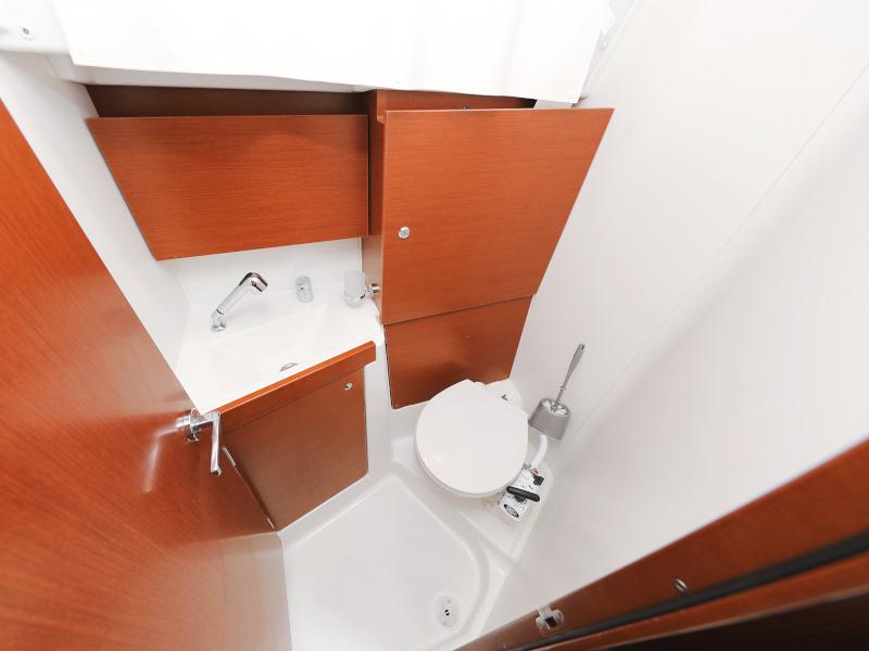 Book yachts online - sailboat - Oceanis 35.1 - IDILA  - rent