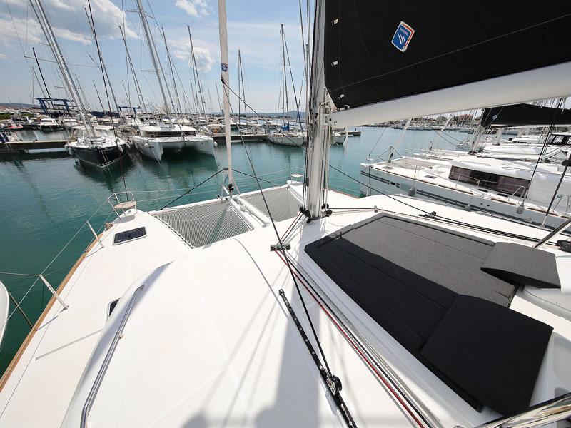 Book yachts online - catamaran - Lagoon 450 F - PARADISE Air condition salon+cabins generator watermaker - rent