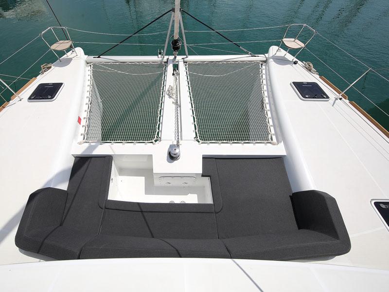 Book yachts online - catamaran - Lagoon 450 F - PARADISE Air condition salon+cabins generator watermaker - rent