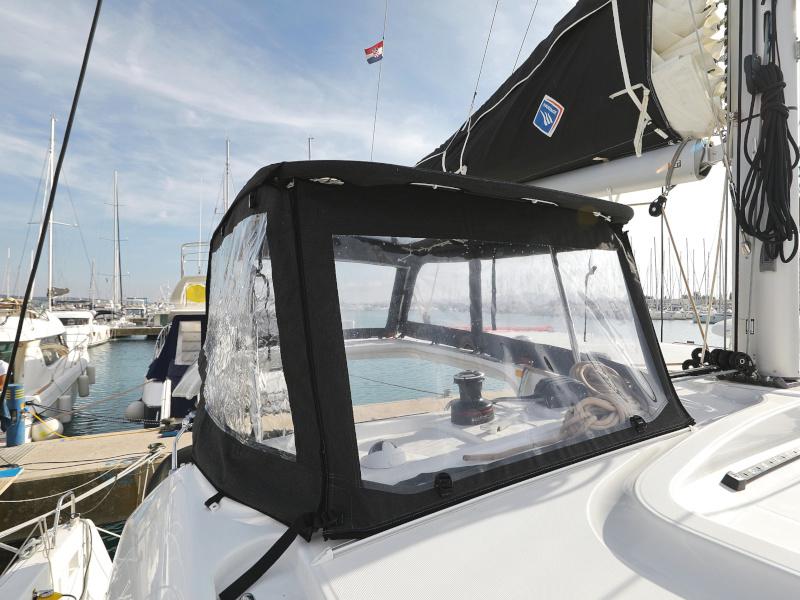 Book yachts online - catamaran - Lagoon 40 - TOM &amp; JERRY - rent