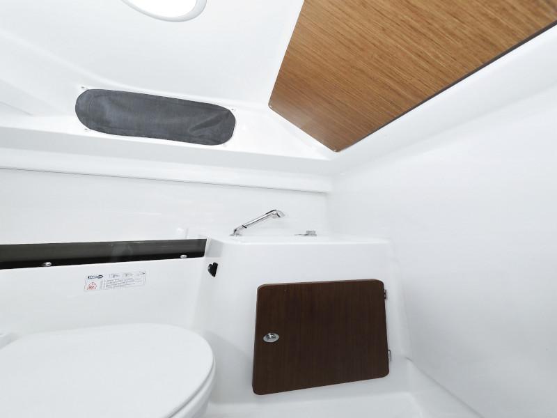 Book yachts online - motorboat - Antares 8 - BELECA - rent