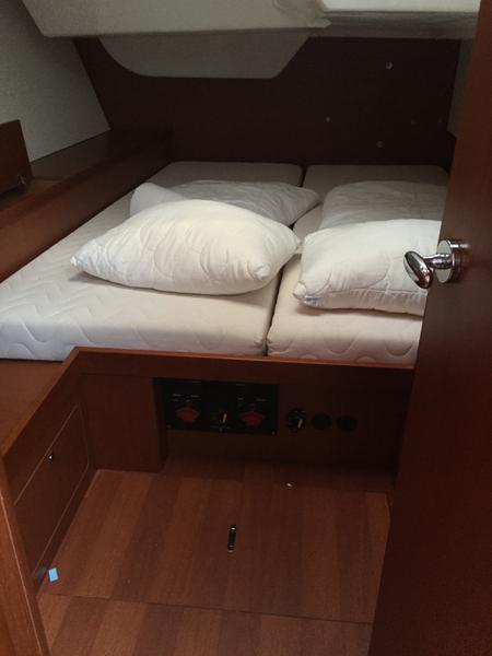 Book yachts online - sailboat - Oceanis 48 - San Clemente  - rent