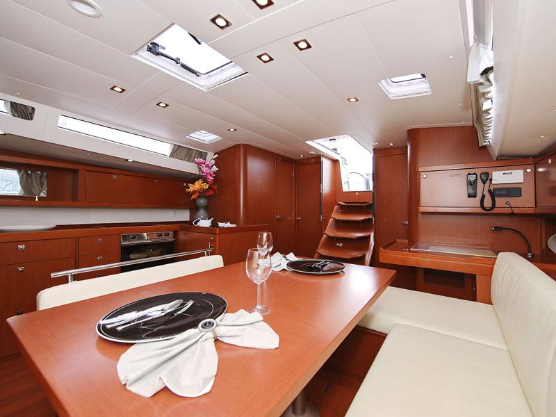 Book yachts online - sailboat - Oceanis 48 - San Clemente  - rent