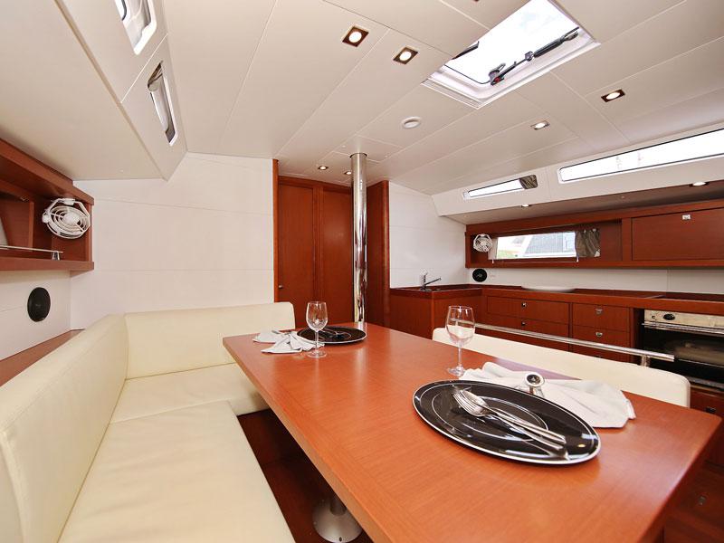Book yachts online - sailboat - Oceanis 48 - San Clemente  - rent