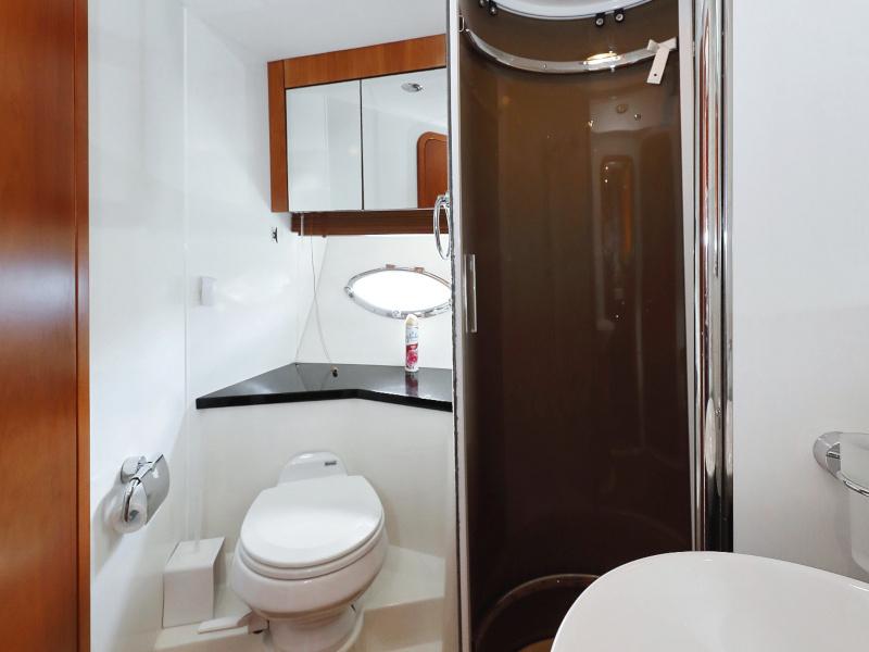 Book yachts online - motorboat - Sunseeker Manhattan 50 - FOREVER MAJA - rent