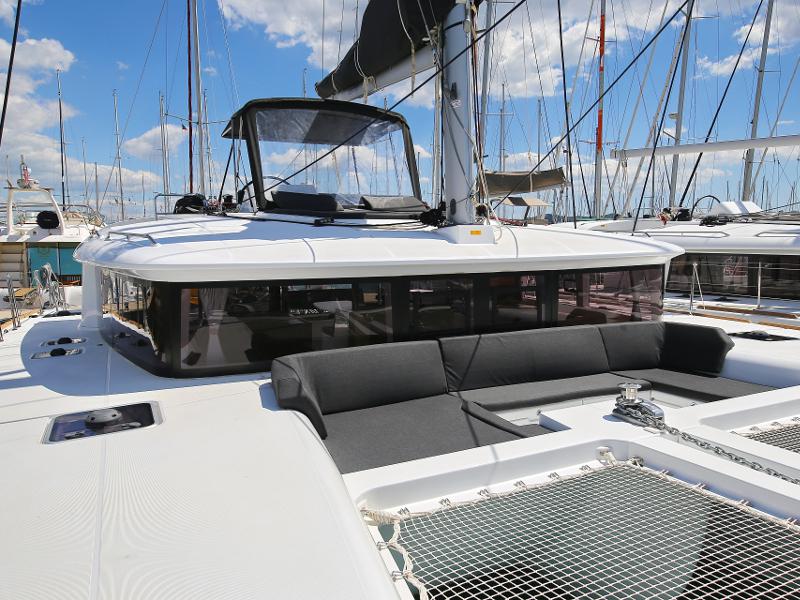 Book yachts online - catamaran - Lagoon 450 F - PRETTY ALICE  - rent