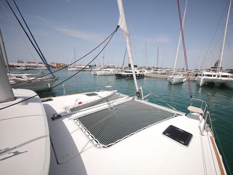 Book yachts online - catamaran - Lagoon 400 S2 LIMITED EDITION - SCIROCCO Limited Edition - rent