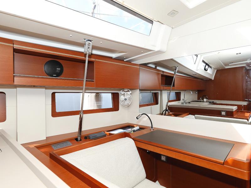 Book yachts online - sailboat - Oceanis 51.1 - GREY GOOSE  - rent