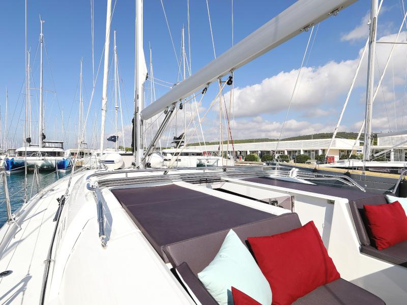 Book yachts online - sailboat - Oceanis 51.1 - GREY GOOSE  - rent