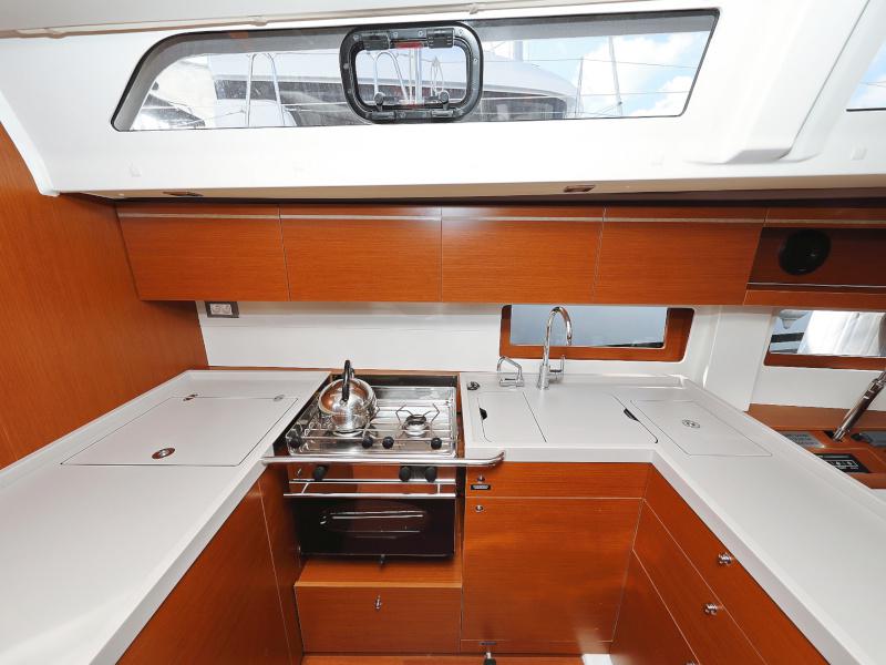 Book yachts online - sailboat - Oceanis 51.1 - GREY GOOSE  - rent