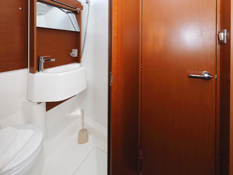 Book yachts online - sailboat - Oceanis 51.1 - GREY GOOSE  - rent