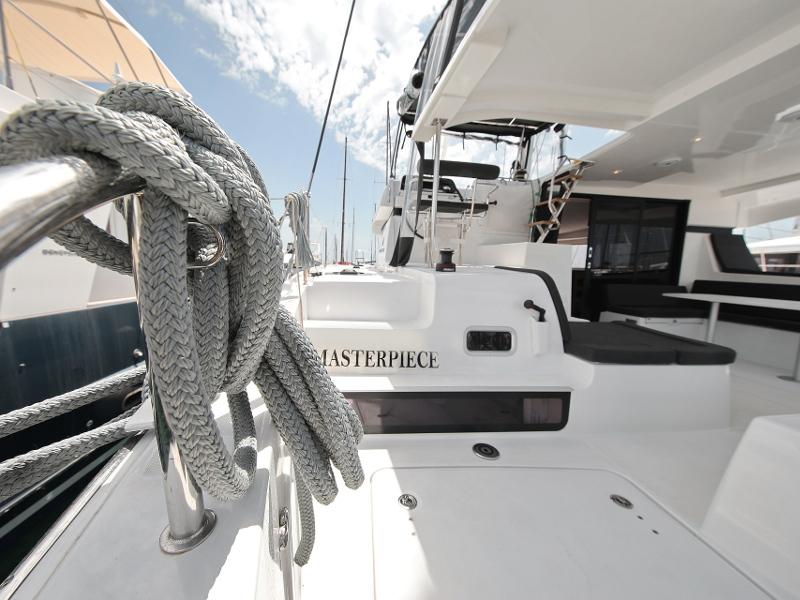 Book yachts online - catamaran - Lagoon 42 - MASTERPIECE - rent