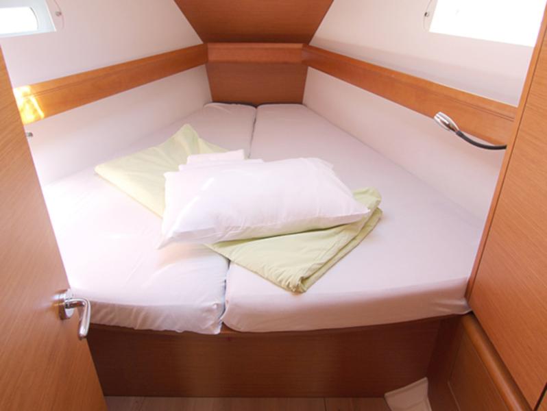 Book yachts online - sailboat - Sun Odyssey 449 - Gaia - rent