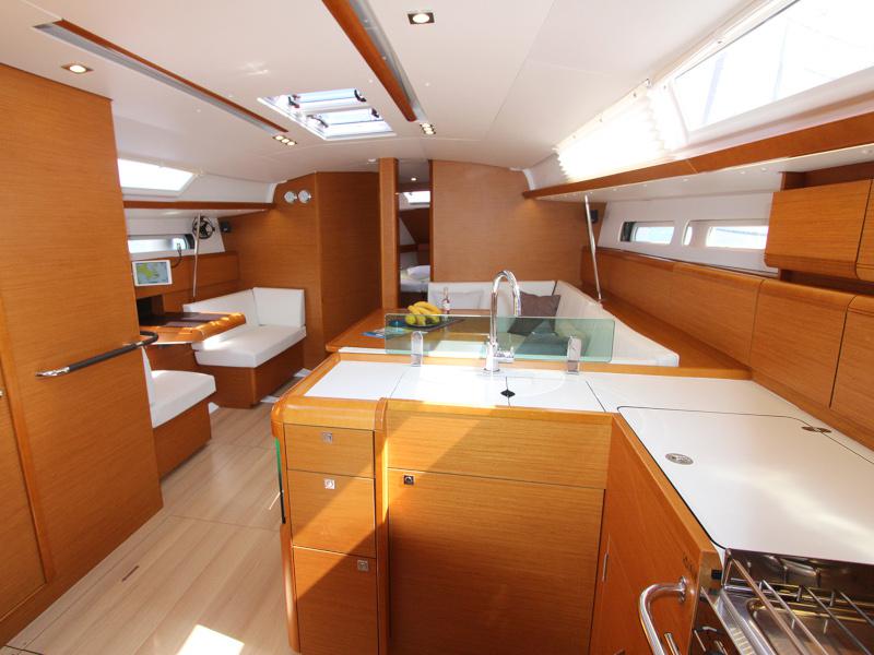 Book yachts online - sailboat - Sun Odyssey 449 - Gaia - rent