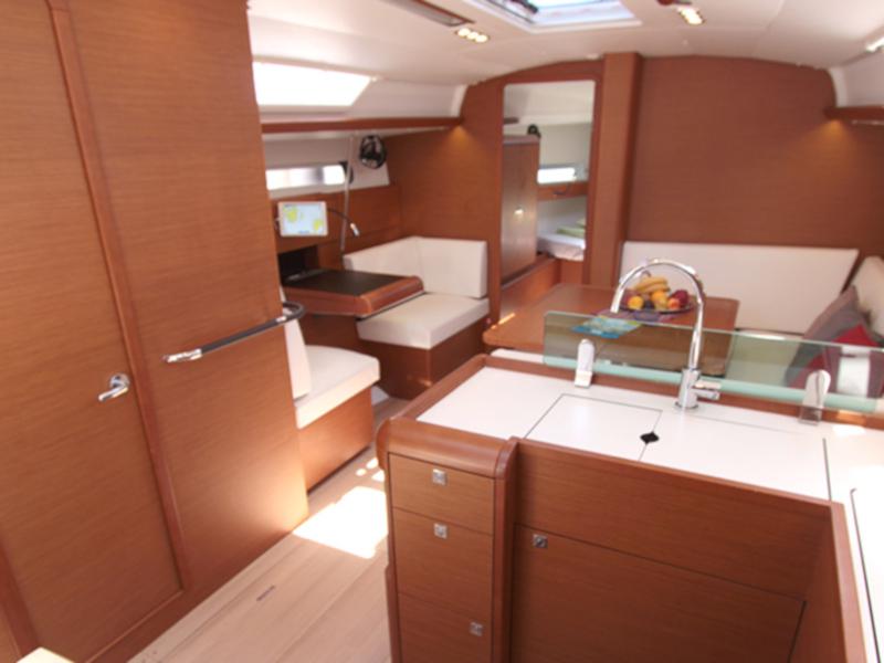 Book yachts online - sailboat - Sun Odyssey 419 - Perseas - rent