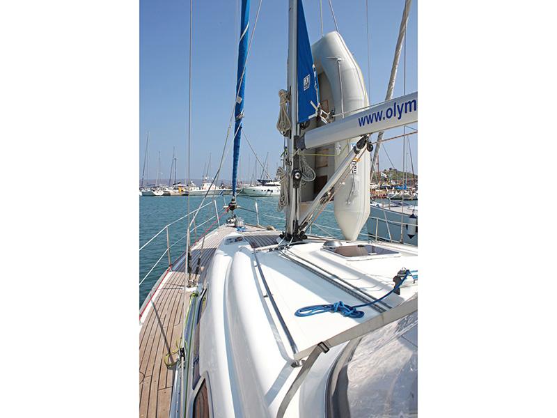 Book yachts online - sailboat - Bavaria 39 Cruiser - Ira - rent