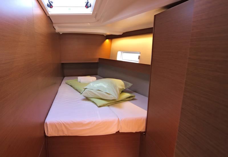 Book yachts online - sailboat - Sun Odyssey 490 - Avra - rent
