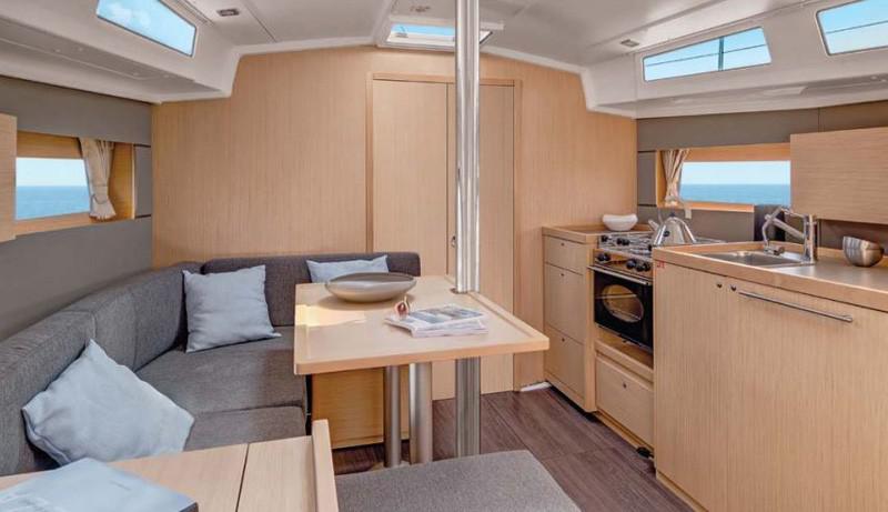 Book yachts online - sailboat - Oceanis 38.1 - Elisa - rent