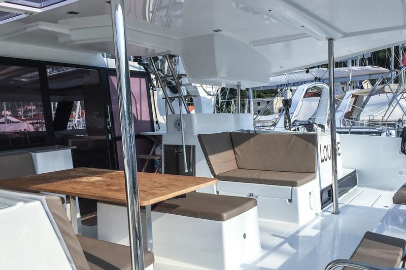 Book yachts online - catamaran - Helia 44 (4 cabs) - Lounge - rent