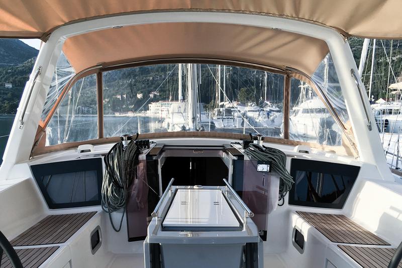 Book yachts online - sailboat - Oceanis 45 (4 cabs) - CANCAN - rent