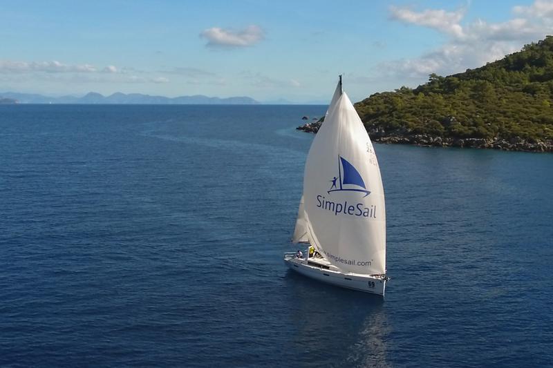 Book yachts online - sailboat - Oceanis 45 (4 cabs) - CANCAN - rent