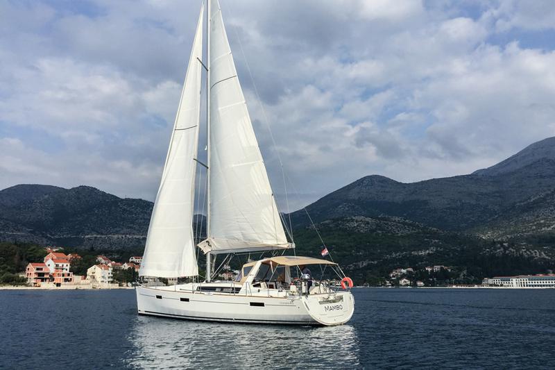 Book yachts online - sailboat - Oceanis 45 (4 cabs) - Mambo 1 - rent