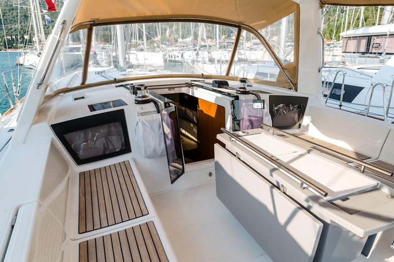 Book yachts online - sailboat - Oceanis 45 (4 cabs) - Soul - rent