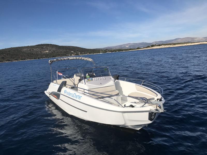 Book yachts online - motorboat - Beneteau Flyer 7.7 SPACEdeck - no name - rent