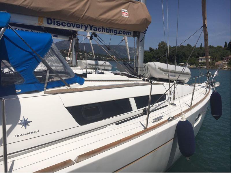 Book yachts online - sailboat - Sun Odyssey 36i - Bella - rent