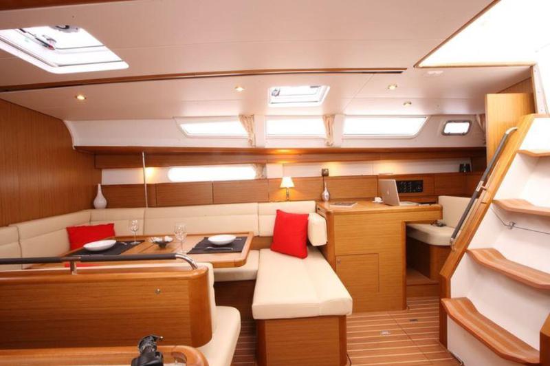 Book yachts online - sailboat - Sun Odyssey 44i - Sofia+BowThruster - rent