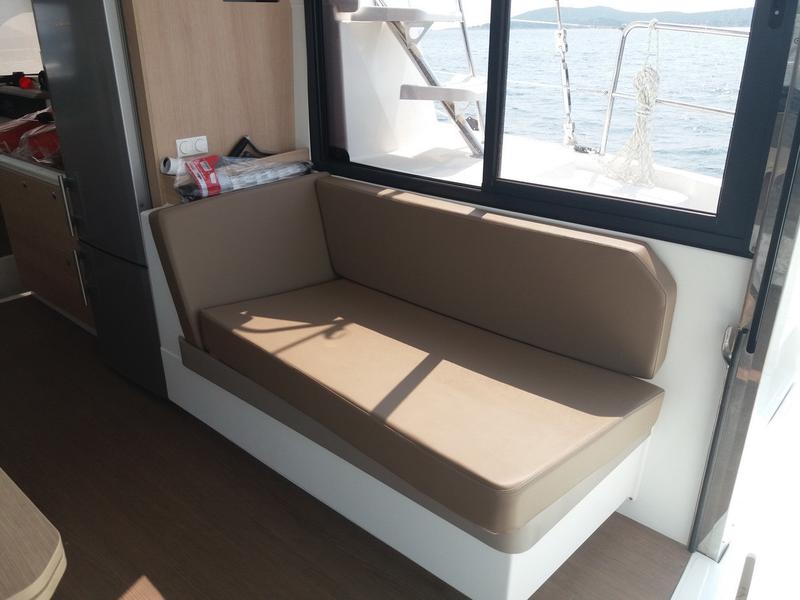 Book yachts online - catamaran - Bali 4.1 - Sjohus - rent